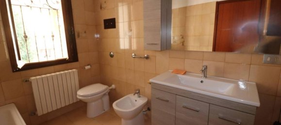 5غرفة فيلا في Pordenone, Italy رقم 11645 46