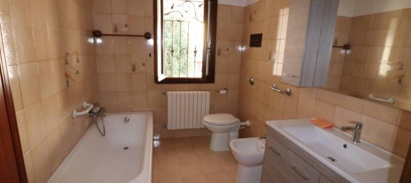 5غرفة فيلا في Pordenone, Italy رقم 11645 48