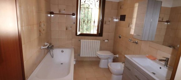 5غرفة فيلا في Pordenone, Italy رقم 11645 49