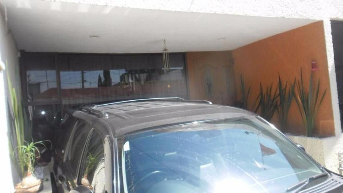 3 bedrooms House in Naucalpan de Juarez, Mexico No. 215889