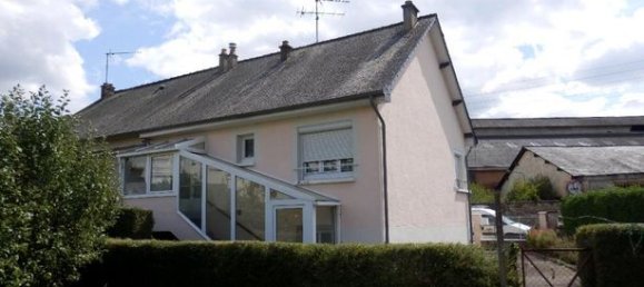 2 bedrooms House in Laval, France No. 308262 2