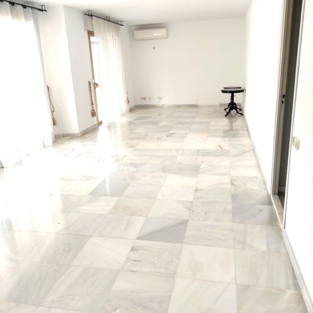 Apartamento T3 em Fuengirola, Spain N.º 59865