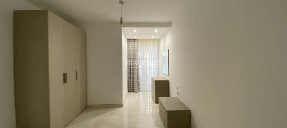 3 bedrooms Apartment in Sliema, Malta No. 10462 5