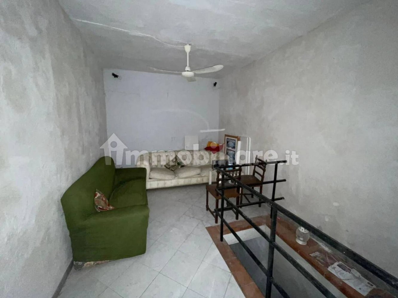 1-salle Propriété commerciale à Naples, Italy No. 368977