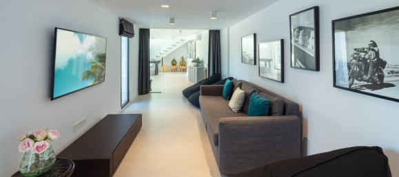 4 bedrooms House in Marbella, Spain No. 30607 15