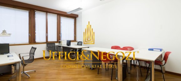 Oficina en Milan, Italy 153 m² No. 333275 33