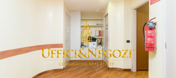 Oficina en Milan, Italy 153 m² No. 333275 22
