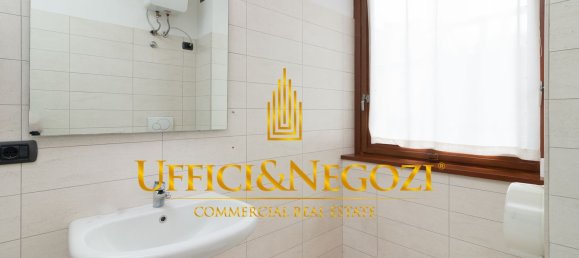 Oficina en Milan, Italy 153 m² No. 333275 8