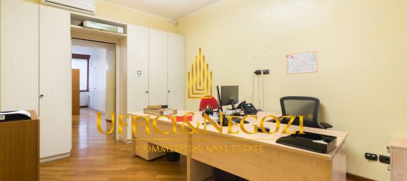 Oficina en Milan, Italy 153 m² No. 333275 15