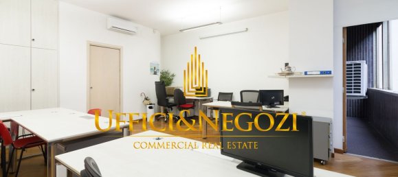 Oficina en Milan, Italy 153 m² No. 333275 34
