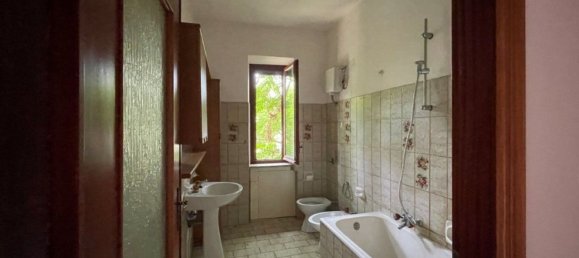 9 bedrooms House in Castelnuovo Belbo, Italy No. 364022 10