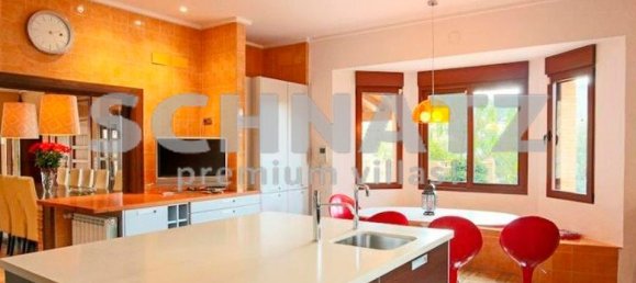 Дом с 4 спальнями в Педрегер, Испания № 185151 13