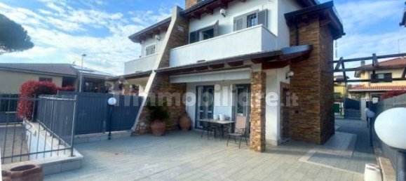 3 Schlafzimmer Villa in Grottaferrata, Italy, Nr. 98177 2