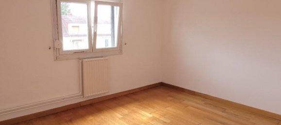 3 bedrooms House in Urvillers, France No. 317761 14