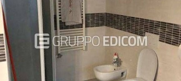 Apartamento de 3 divisões em Busto Arsizio, Italy N.º 1676 3