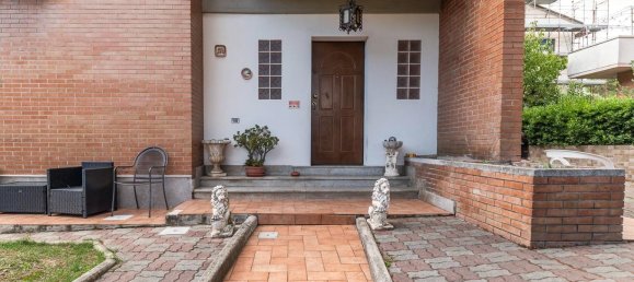 5 Schlafzimmer Villa in Pisa, Italy, Nr. 51177 23