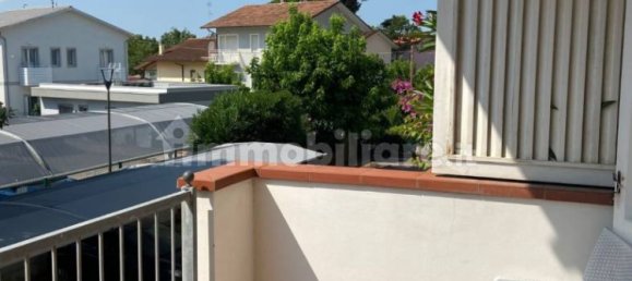 1 bedroom Apartment in Ravenna, Italy No. 299117 3