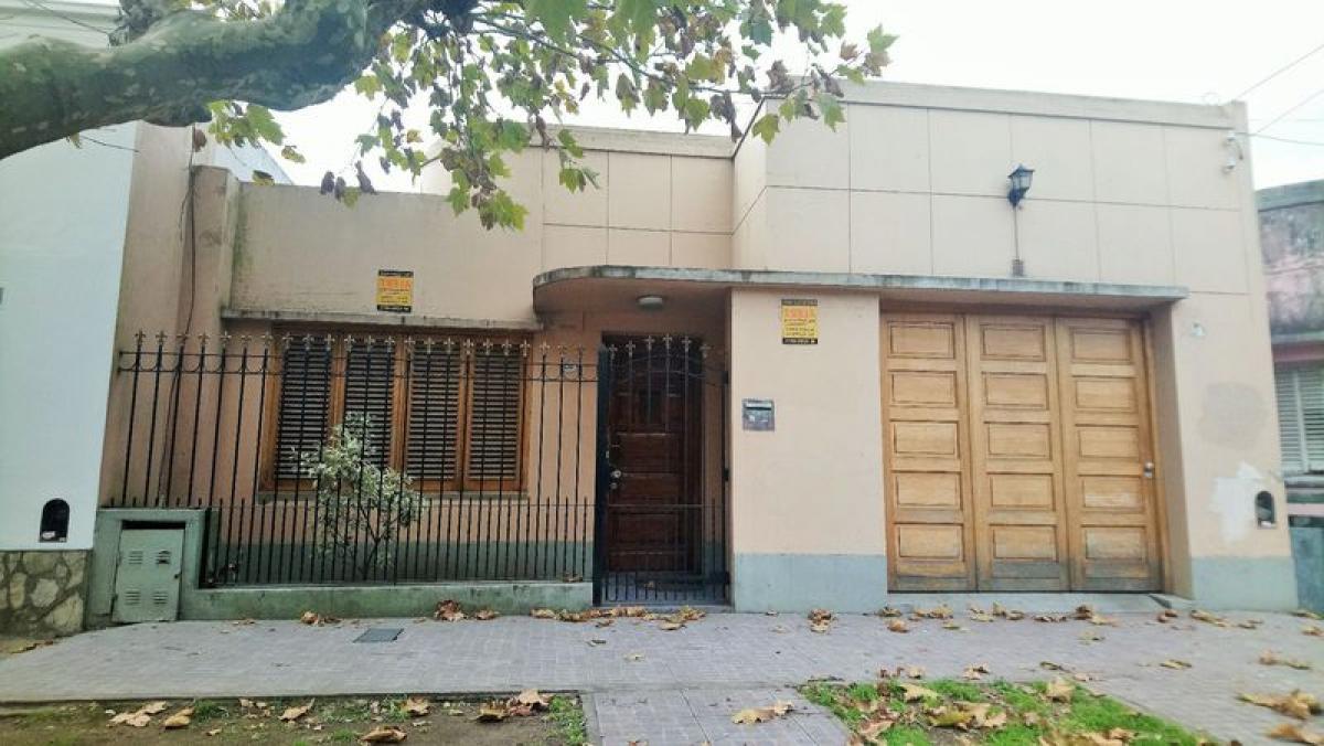 2 bedrooms House in Lomas de Zamora, Argentina No. 91093