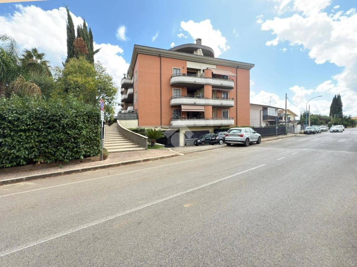 2 bedrooms Apartment in Sermoneta, Italy No. 343748