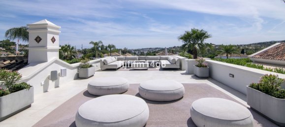 3 Schlafzimmer Villa in Marbella, Spain, Nr. 73290 14