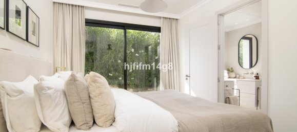 3 Schlafzimmer Villa in Marbella, Spain, Nr. 73290 36