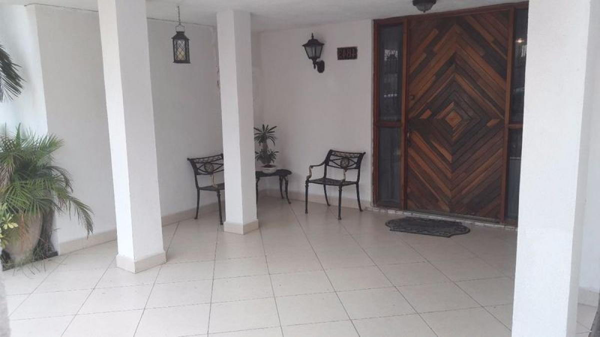 Дом с 3 спальнями в Нуэво Леон, Мексика № 186254