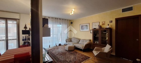 3 غرف نوم شقة في Magenta, Italy رقم 305666 3