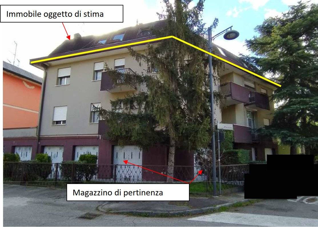 3 bedrooms Apartment in Rovigo, Italy No. 54420