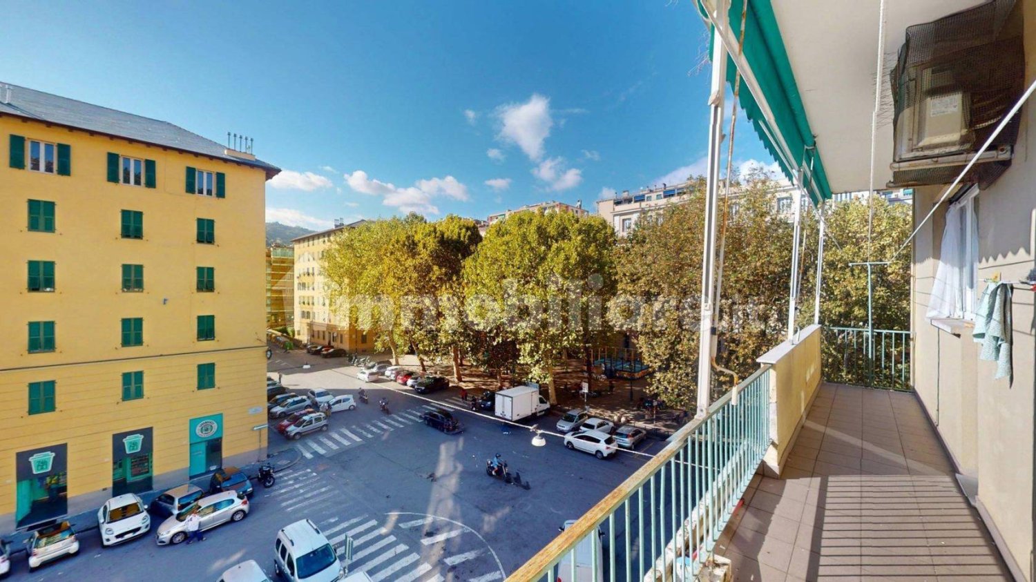 2 bedrooms Apartment in Genoa, Italy No. 401645