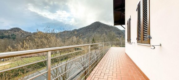 6 rooms House in Crevacuore, Italy No. 231983 7