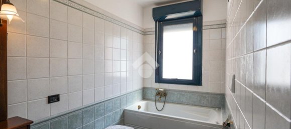 3 غرف نوم شقة في Ponte San Pietro, Italy رقم 282502 20