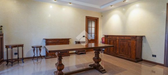 3 غرف نوم شقة في Ponte San Pietro, Italy رقم 282502 5