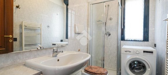 3 غرف نوم شقة في Ponte San Pietro, Italy رقم 282502 30