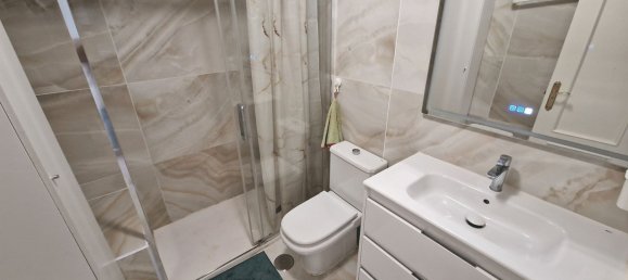 Apartamento de 2 dormitorios en Benalmádena, Spain No. 151300 20