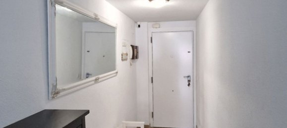 Apartamento de 2 dormitorios en Benalmádena, Spain No. 151300 25