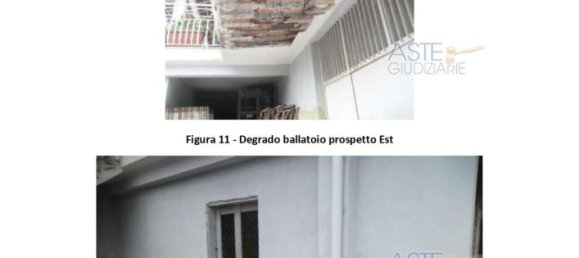 3 bedrooms House in Ramacca, Italy No. 346848 9