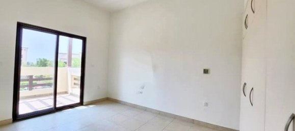 Villa T5 em Al Maqtaa, UAE N.º 5069 3