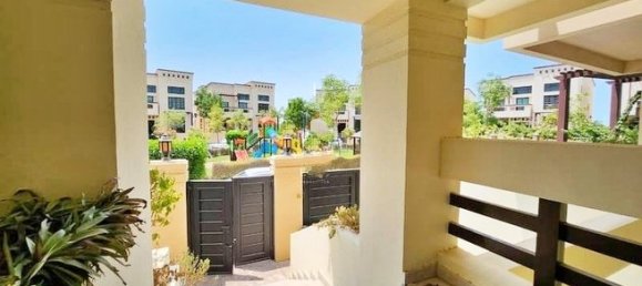Villa T5 em Al Maqtaa, UAE N.º 5069 4