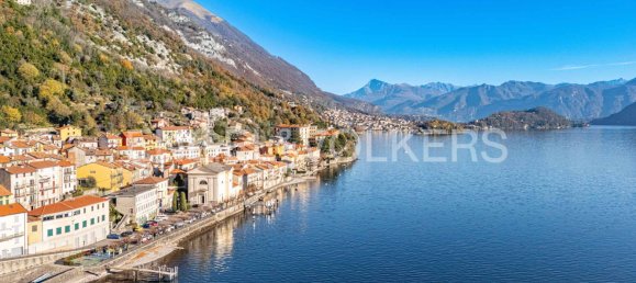 4 bedrooms Villa in Colonno, Italy No. 127267 11