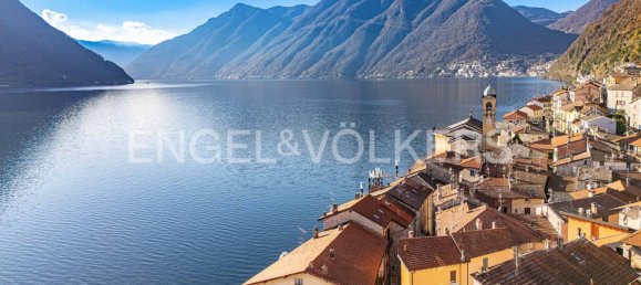 4 bedrooms Villa in Colonno, Italy No. 127267 10