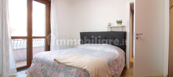 Квартира с 3 спальнями в Фино Морнаско, Италия № 209995 18