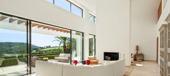 6 غرف نوم فيلا في Casares, Spain رقم 183883 12