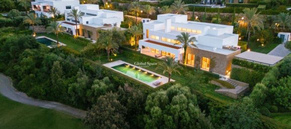 6 غرف نوم فيلا في Casares, Spain رقم 183883 6