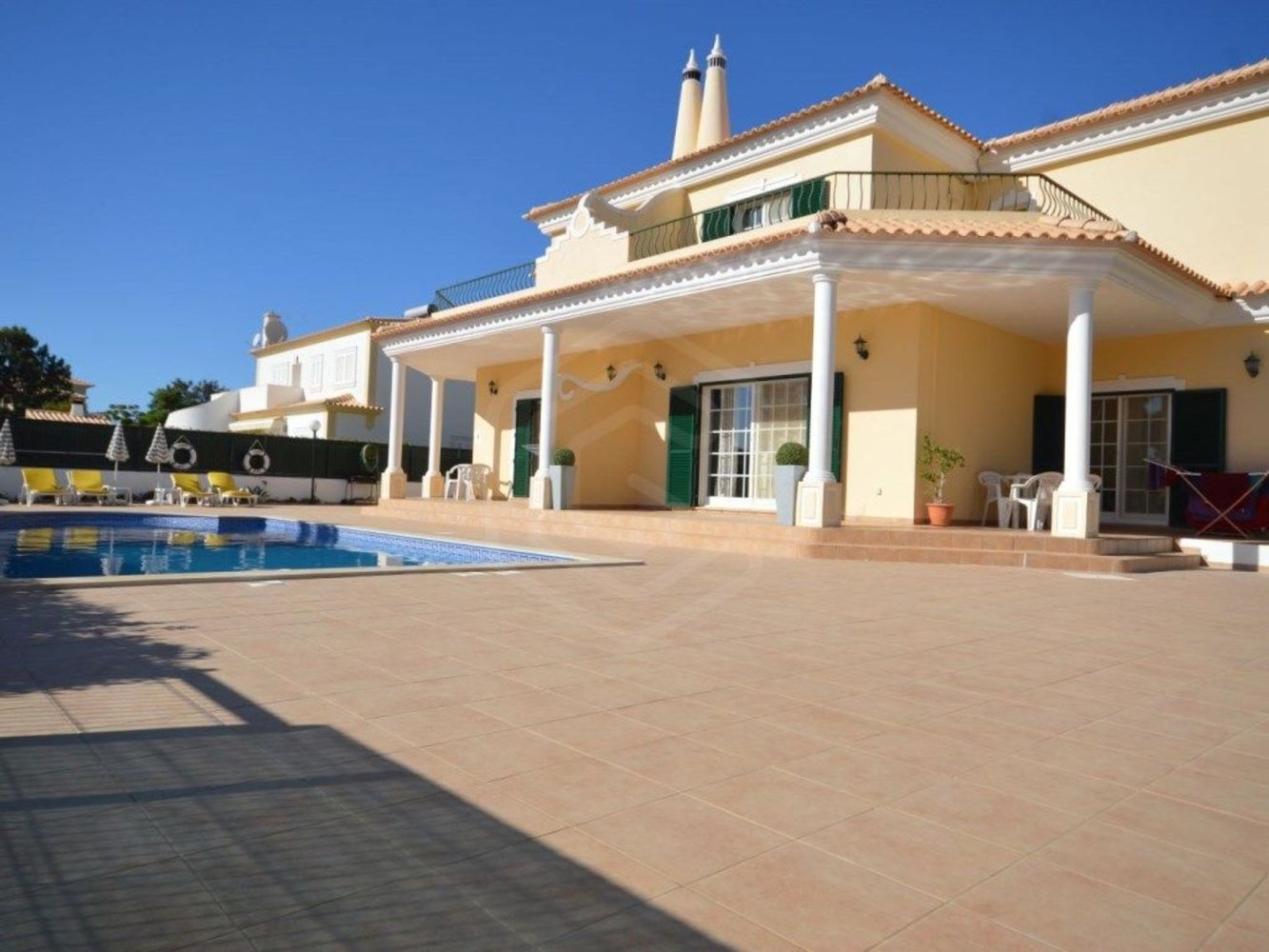 3 bedrooms House in Quarteira, Portugal No. 16000