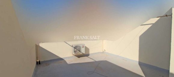 Дом с 3 спальнями в Марсаскала, Мальта № 8071 11