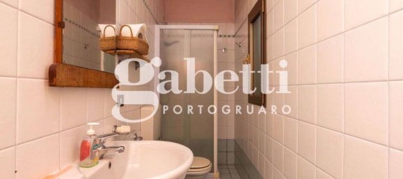 3 bedrooms House in Portogruaro, Italy No. 260312 18