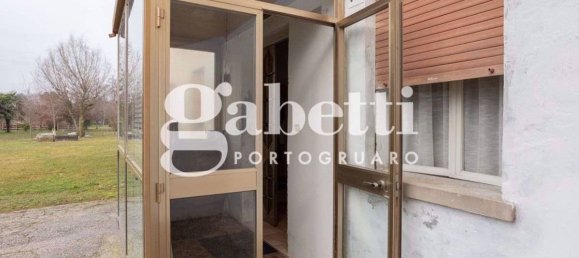 3 bedrooms House in Portogruaro, Italy No. 260312 10