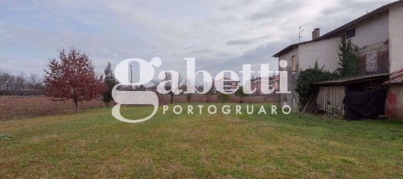 3 bedrooms House in Portogruaro, Italy No. 260312 7