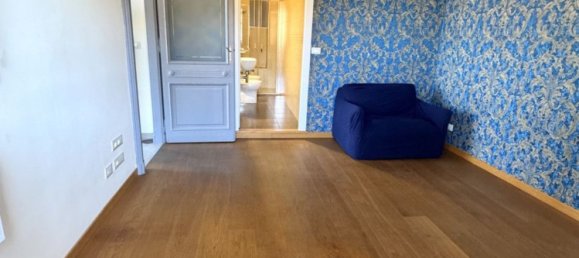 3 bedrooms Apartment in Turin, Italy No. 380319 13