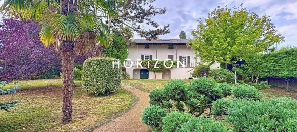 Дом с 8 комнатами в Шарне-ле-Макон, Франция № 358409 27